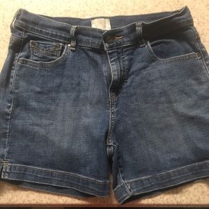 Levi’s shorts